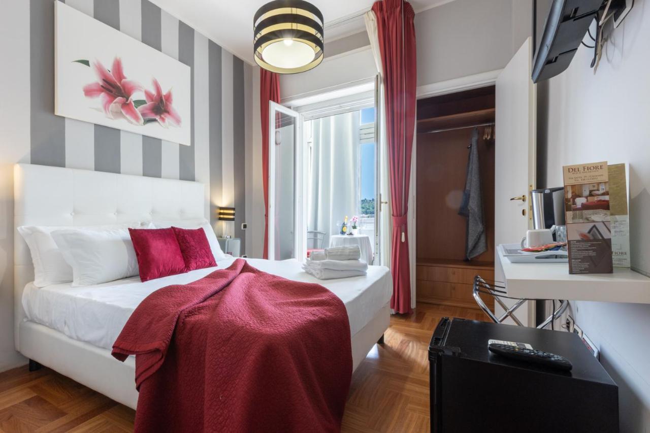 Bed And Breakfast Del Fiore 칼리아리 외부 사진